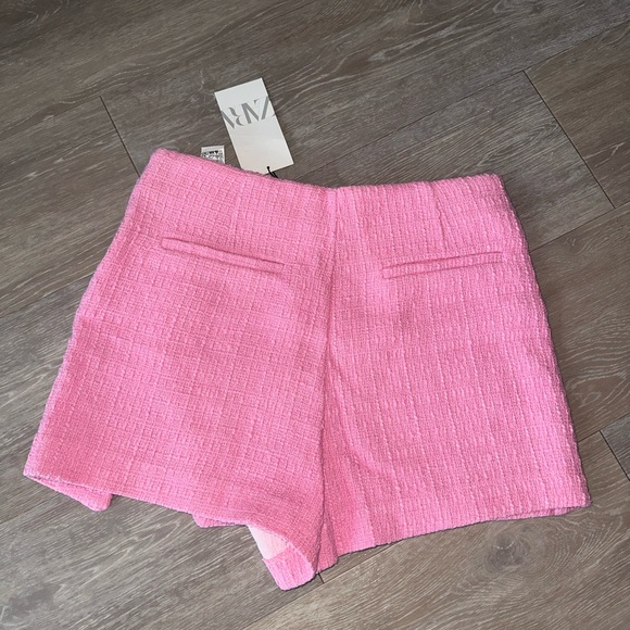 Zara Pink Tweeded Skort 
Size M - Picture 2 of 5
